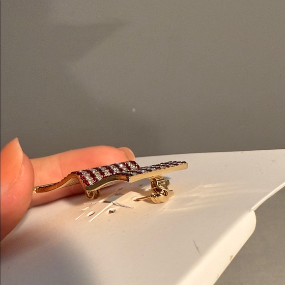 Charter Club Gold and Multicolor Crystal Brooch pin - Picture 6 of 7